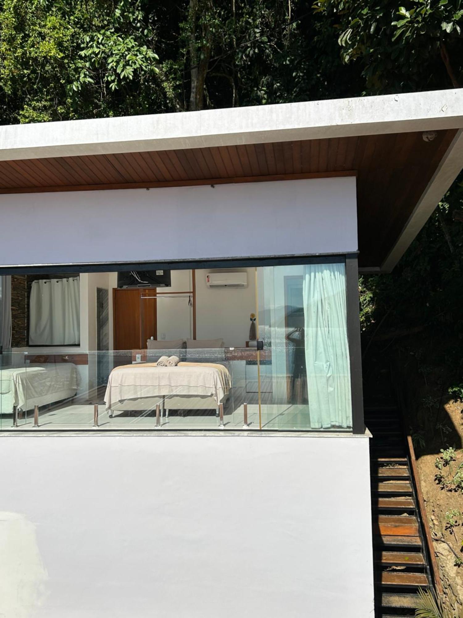 Pedro Rei Hospedagem Vila do Abraao Bagian luar foto
